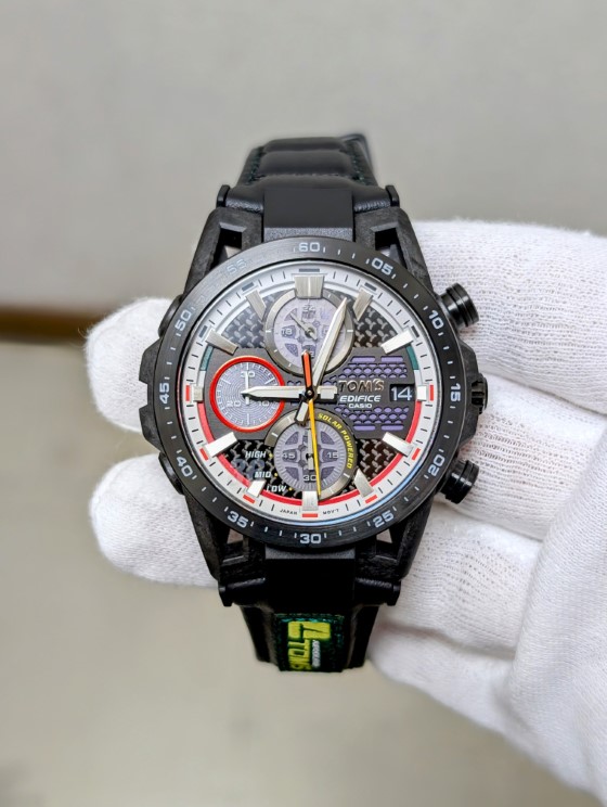 CASIO
EDIFICE SOSPENSIONE
カシオ ソスペンシオーネ
TOM’S 50th anniverdary edition
EFS-S641TMS-1AJR