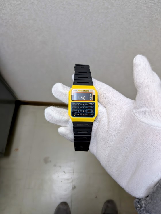 CASIO
CASIO CLASSIC
PAC-MAN COLLABORATION
カシオクラシック
「パックマン」コラボレーションモデル
CA-53WPC-1BJR