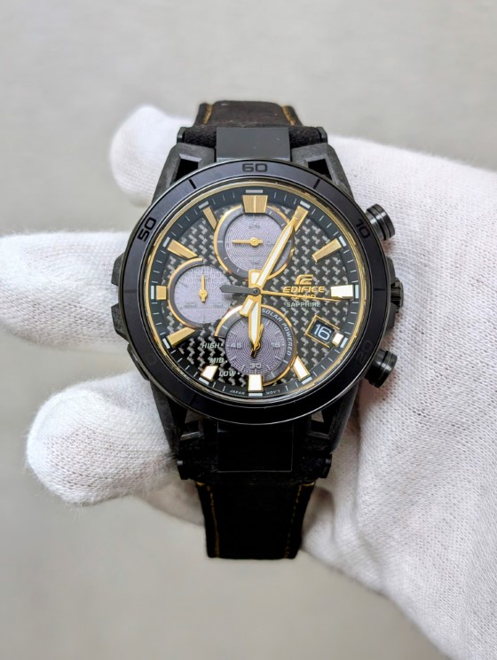 CASIO
EDIFICE
SOSPENSIONE
カシオ
エディフィス
ソスペンシオーネ
カシオウオッチ50周年記念モデル
EFS-S640ZE-1AJR