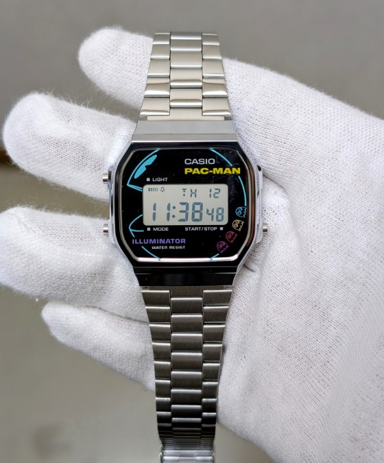 CASIO CLASSIC
カシオ・クラシック
「パックマン」コラボレーションモデル
A168WEPC-7AJR