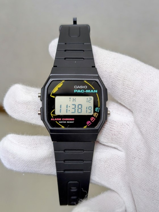 
CASIO CLASSIC
カシオ クラシック
F-91WPC-1AJR
PAC-MANコラボウオッチ