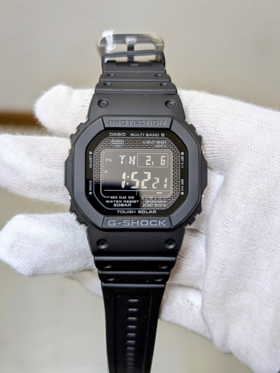 G-SHOCK
5000シリーズ
GW-5000HS-1JF