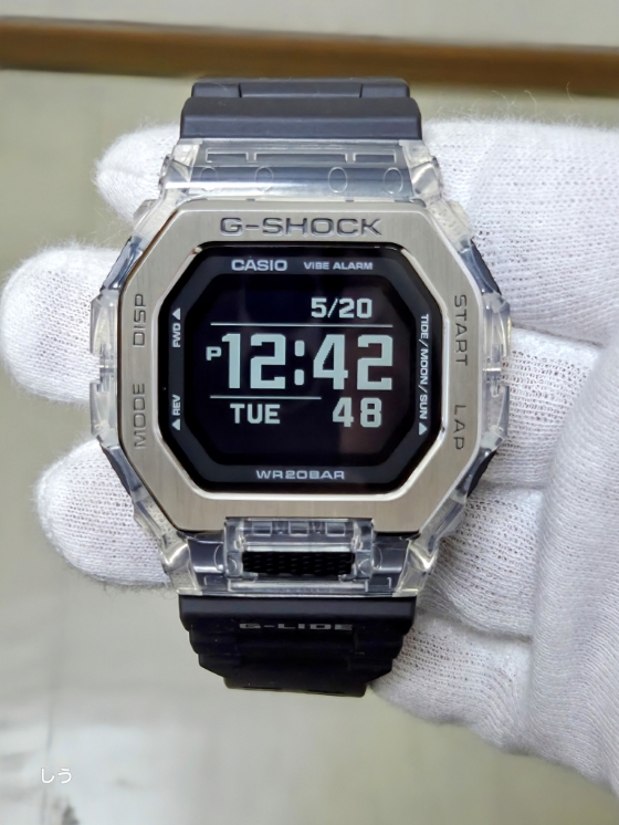G-SHOCK
GBX-100S-1JF