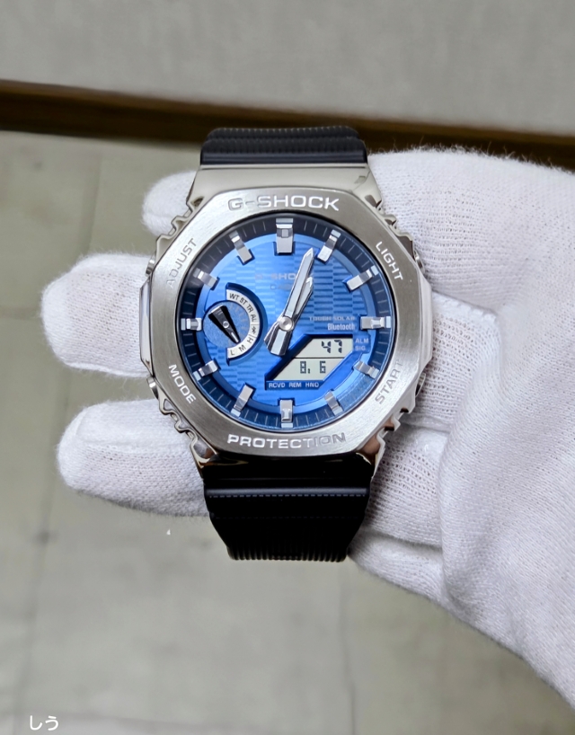 G-SHOCK
GBM-2100A-2BJF