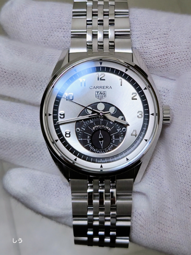 TAG HEUER
CARRERA
ASTRONOMER
タグ・ホイヤー
カレラ
アストロノマー
WBX2110.BA0044