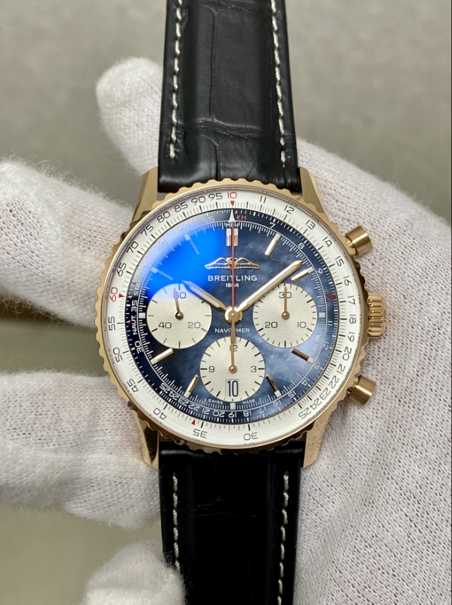 BREITLING
NAVITIMER B01 CHRONOGRAPH 41
JAPAN LIMITED
ブライトリング
ナビタイマー B01 クロノグラフ 41
ジャパン リミテッド
日本限定50本
RB01395A1B1P1