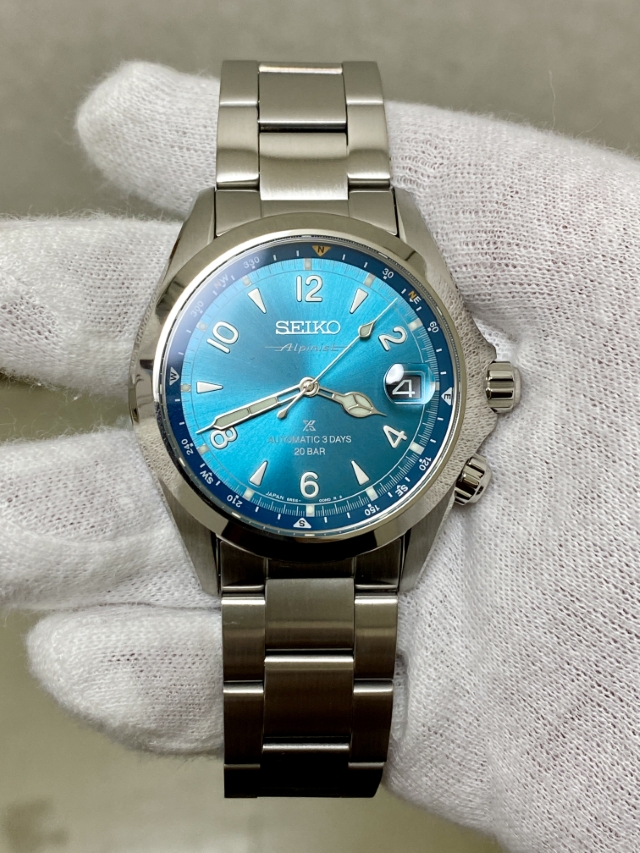 PROSPEX
Alpinist
プロスペックス
アルピニスト
SBDC207
セイコーグローバルブランドコアショップ専用モデル