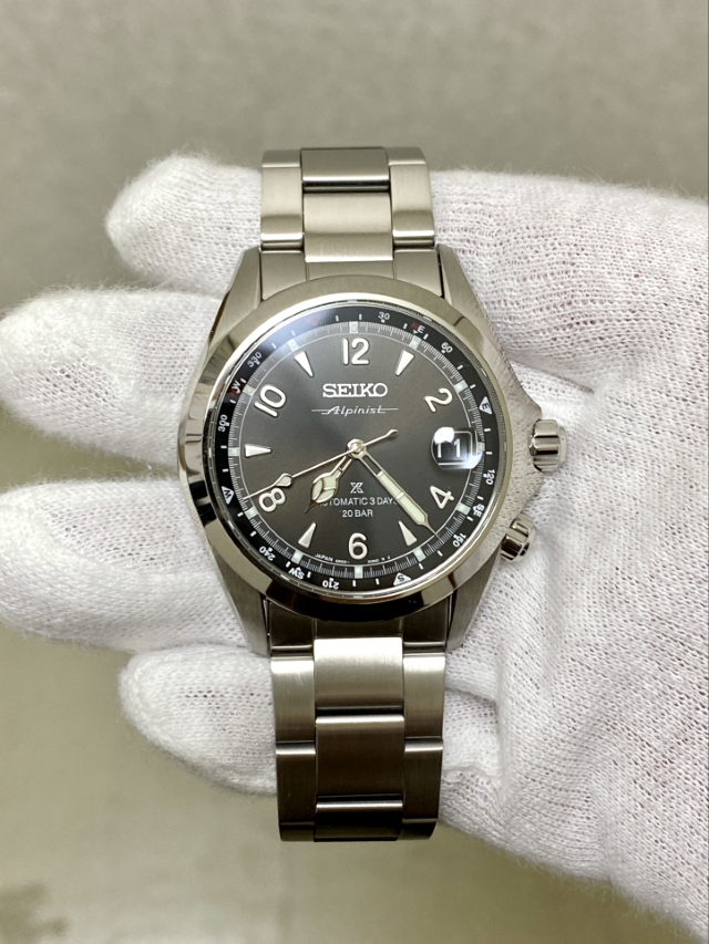 PROSPEX
Alpinist
プロスペックス
アルピニスト
SBDC209
セイコーグローバルブランドコアショップ専用モデル