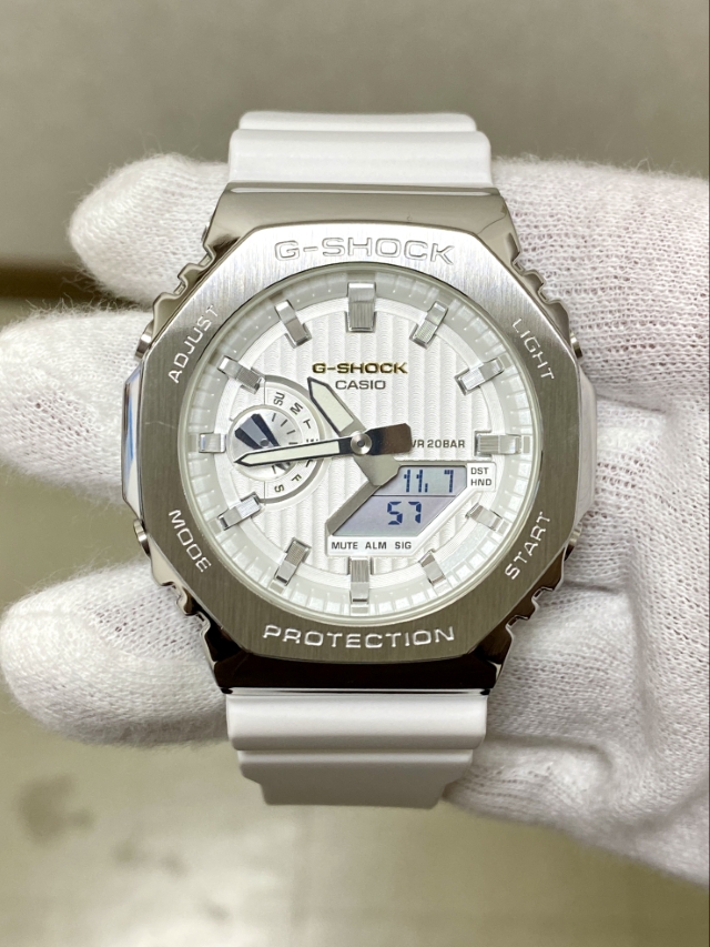 G-SHOCK
PRECIOUS HEART SELECTION 2025
GM-2110SH-7AJF