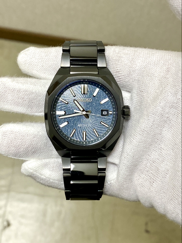 ASTRON
NEXTER
アストロン
ネクスター
SBXY107
"Starry Sky" 2026 限定モデル