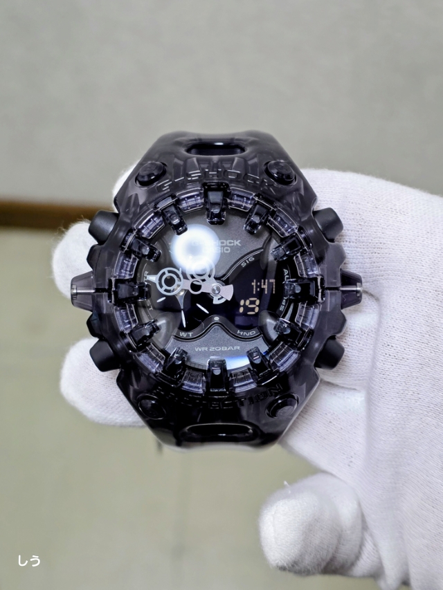 G-SHOCK
GA-V01SKE-8AJF