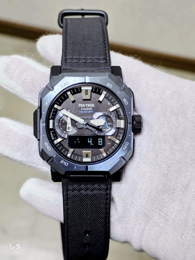 PRO TREK
Climber Line
プロトレック
クライマー・ライン
PRW-B1000B-2JF