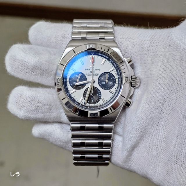 BREITLING
CHRONOMAT B01 CHRONOGRAPH 42
ブライトリング
クロノマット B01 クロノグラフ 42
AB0158101A1A1