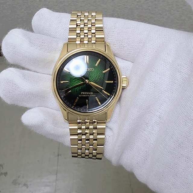 PRESAGE
プレザージュ
Classic Series
HCC011J
TRADMAN’S BONSAI 限定モデル
国内限定600本