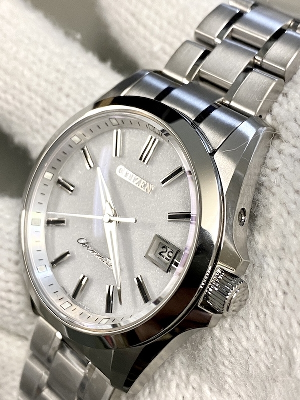 the citizen AQ4030-51W