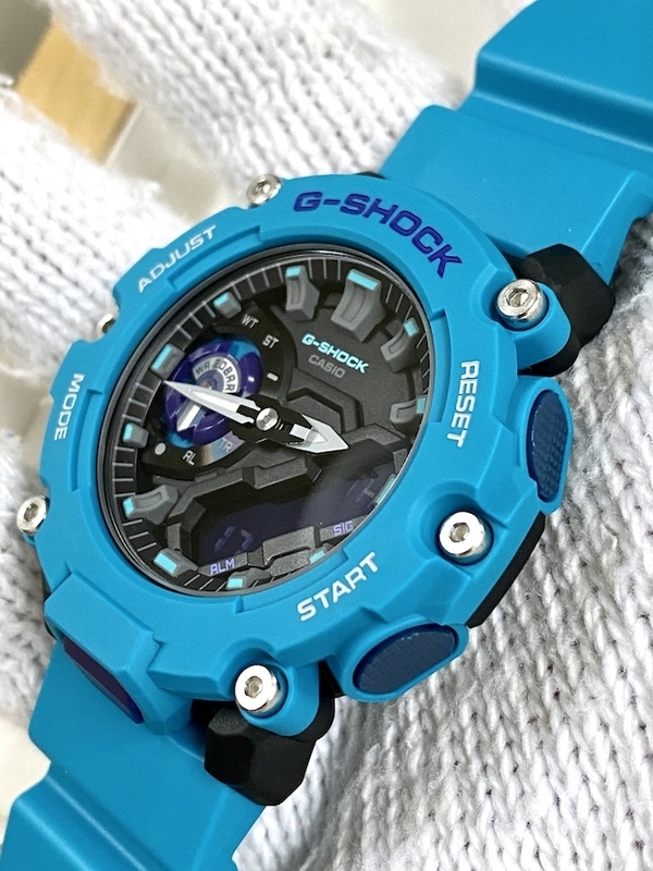 ジーショック　GA-2200-2AJF