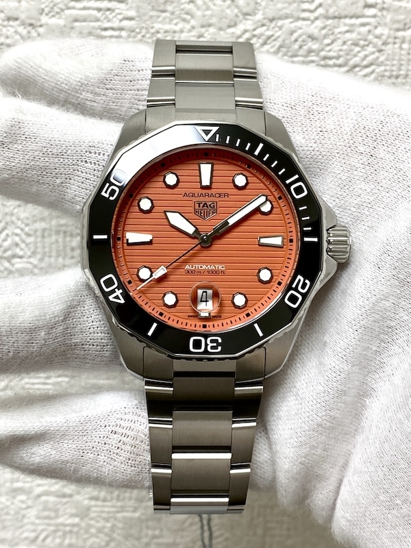 TAG HEUER AQUARACER PROFESSIONAL 300 タグホイヤー アクアレーサー プロフェッショナル 300 WBP201F.BA0632