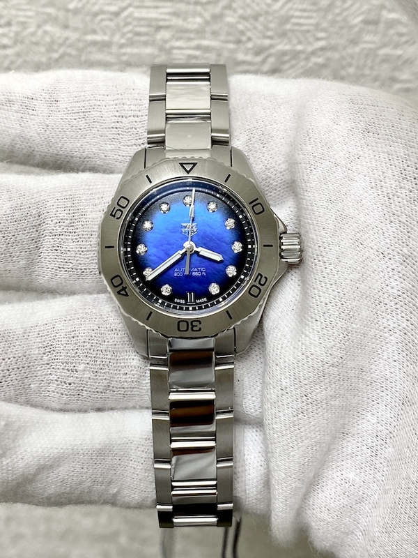  TAG HEUER AQUARACER PROFESSIONAL 200 タグホイヤー アクアレーサー プロフェッショナル 200 WBP2411.BA0622